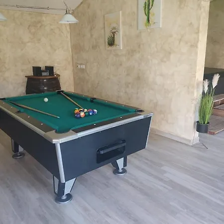 Gambin Villa Kastelir