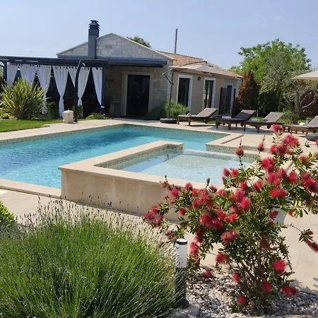 Gambin Villa